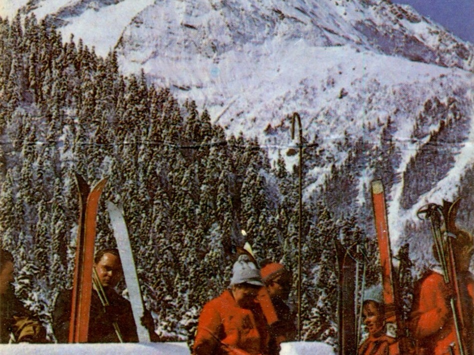 1987. Через снега - к вершине Белалакая - к106
